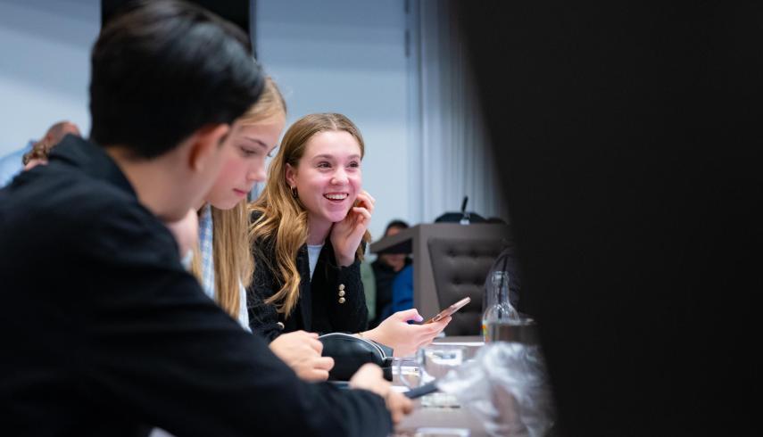 Leerlingen BRAVO! College aan de slag met lokale politiek 