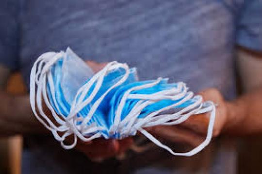 Mondkapjes op middelbare scholen